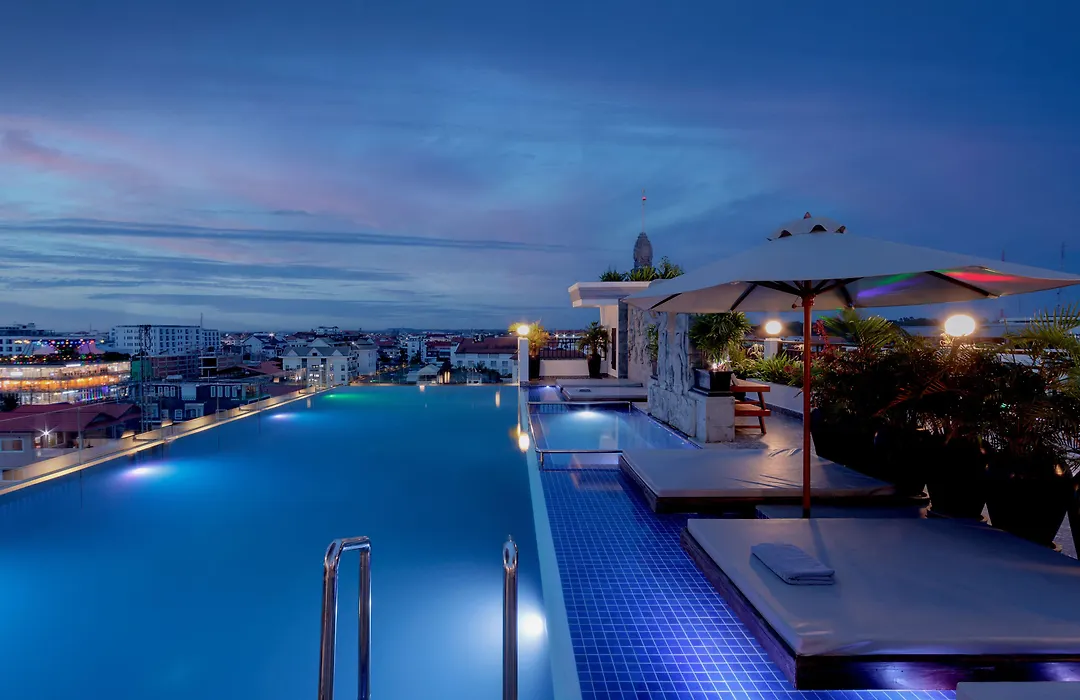 Two Seasons Siem Reap Hotel-1